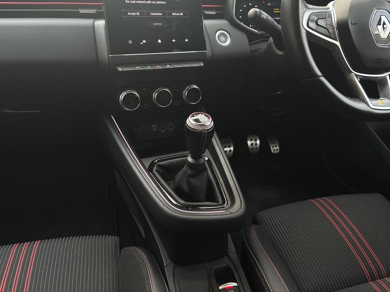 Used Renault Clio 2023 for sale - 76392491: Photo 13