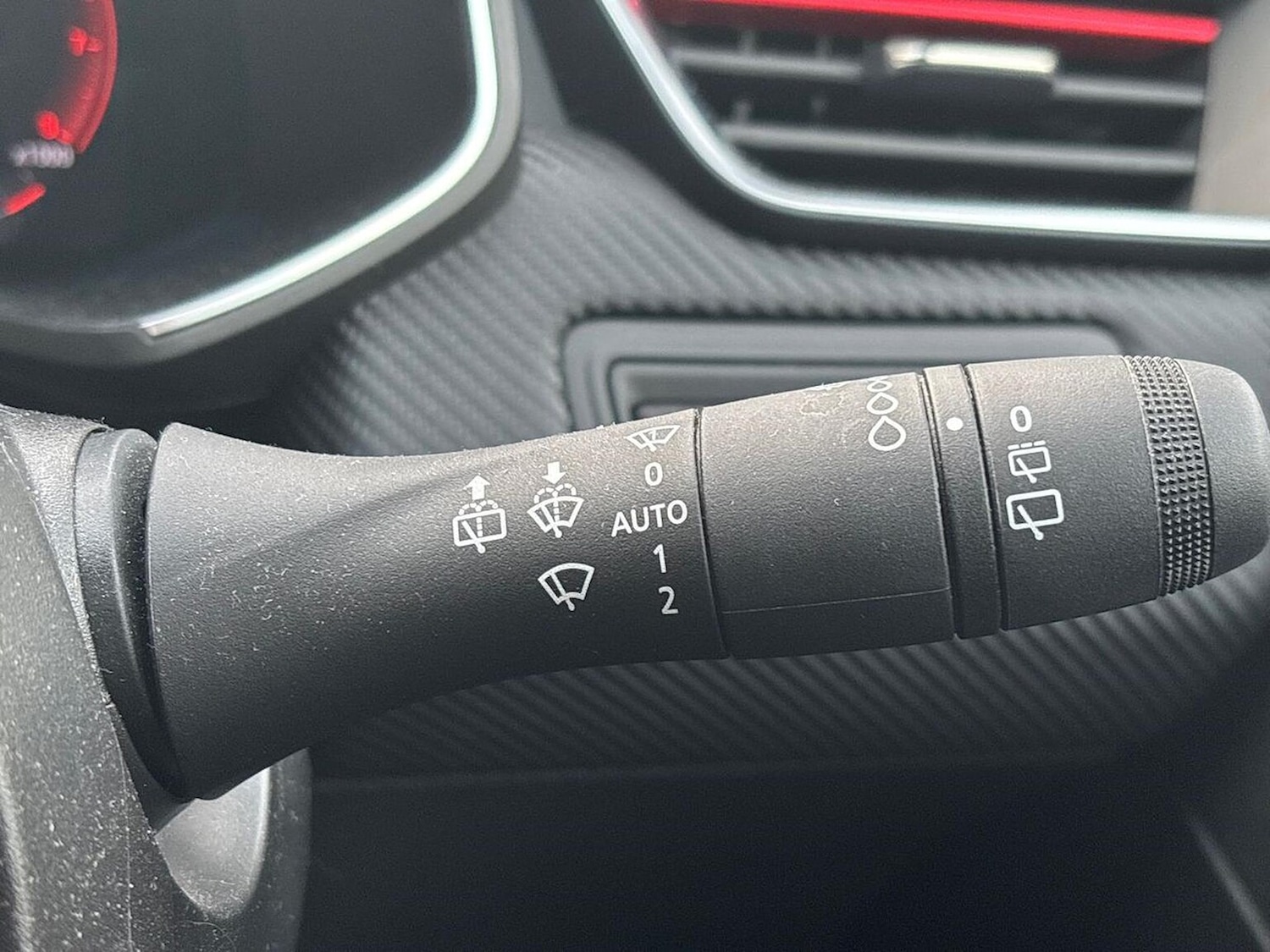 Used Renault Clio 2023 for sale - 76392491: Photo 28