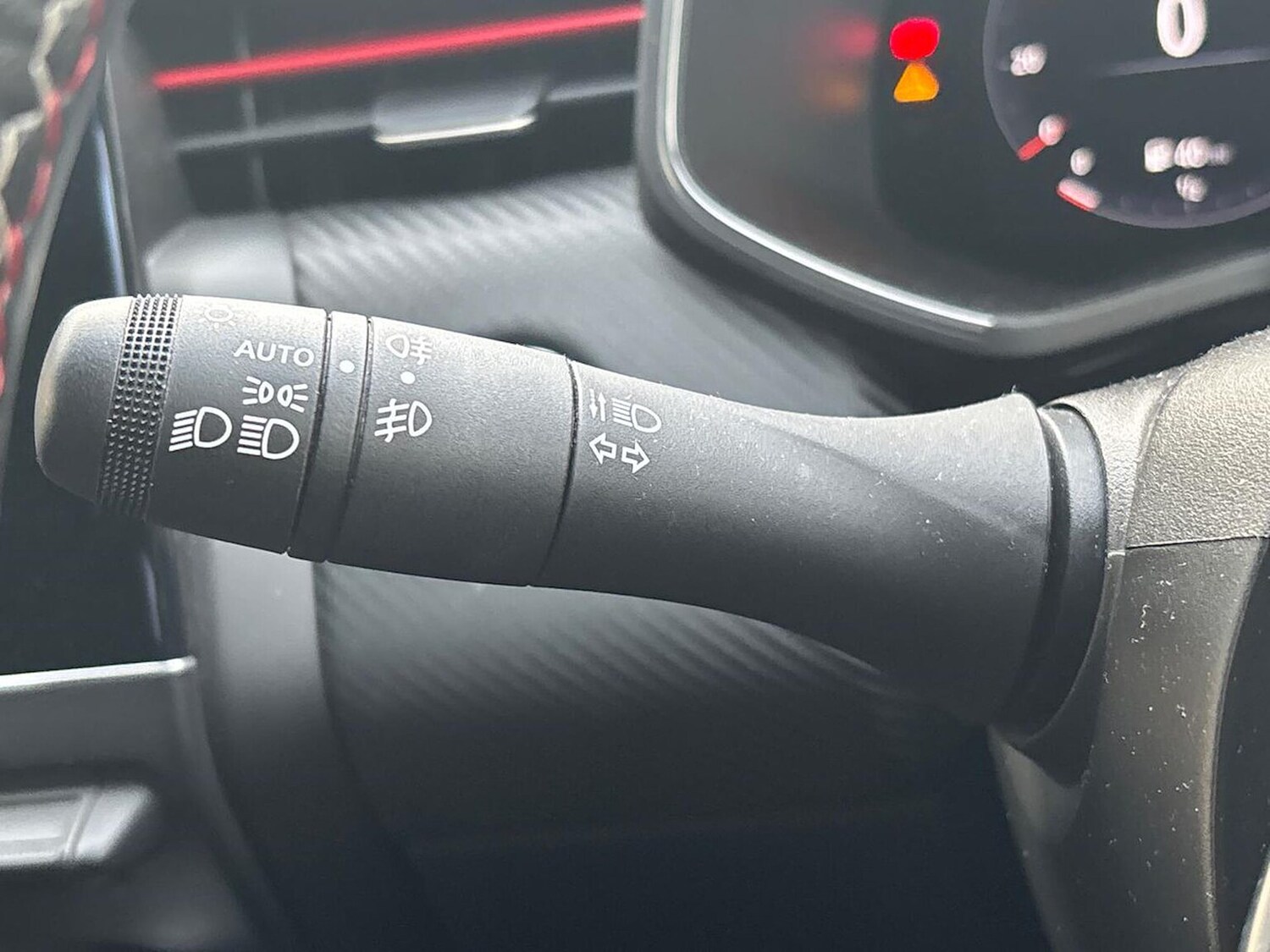 Used Renault Clio 2023 for sale - 76392491: Photo 29