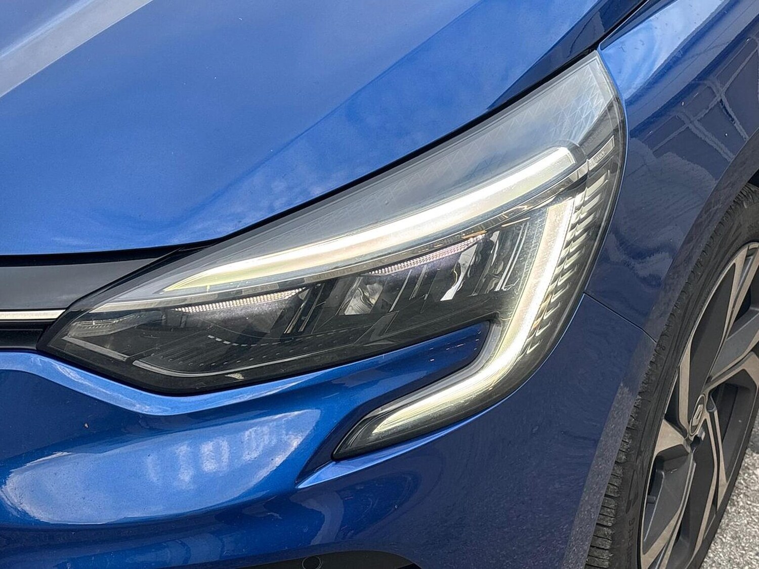 Used Renault Clio 2023 for sale - 76392491: Photo 34