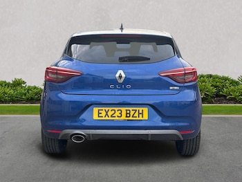 Used Renault Clio 2023 for sale - 76392491: Photo