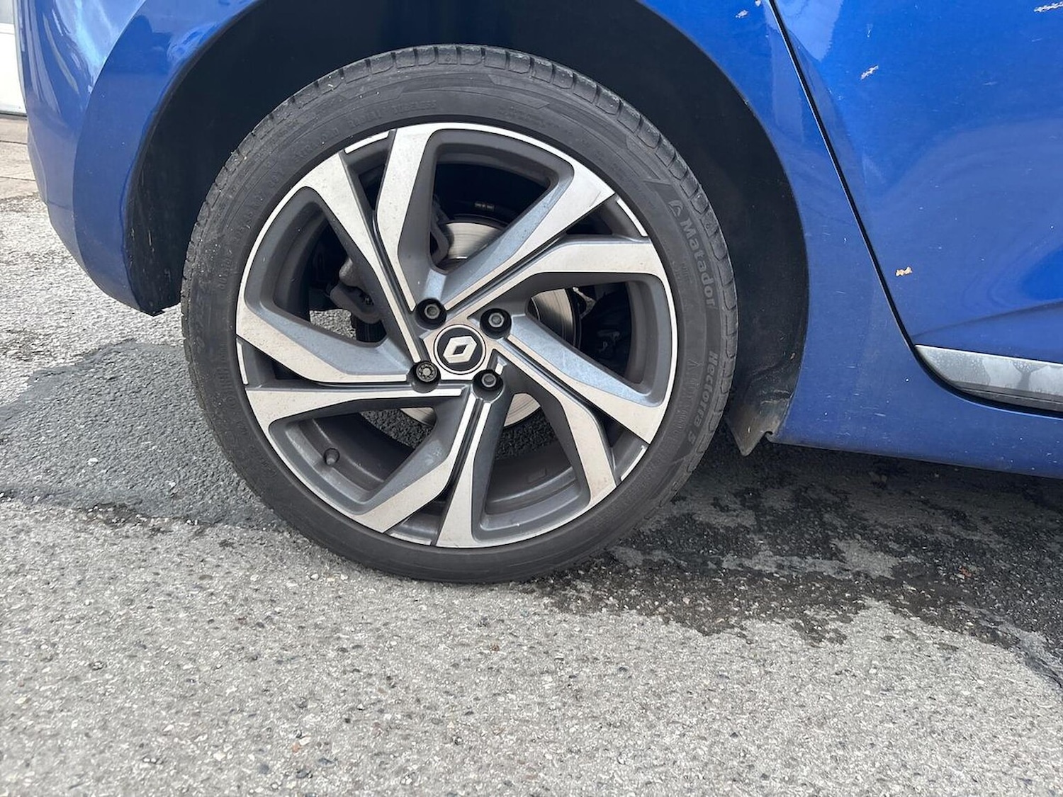 Used Renault Clio 2023 for sale - 76392491: Photo 6