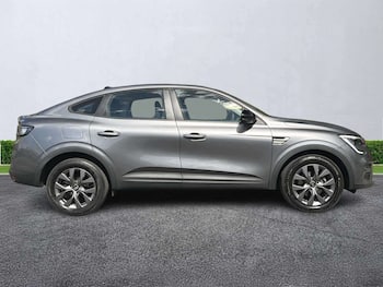 Used Renault Arkana 2024 for sale - 79774963: Photo