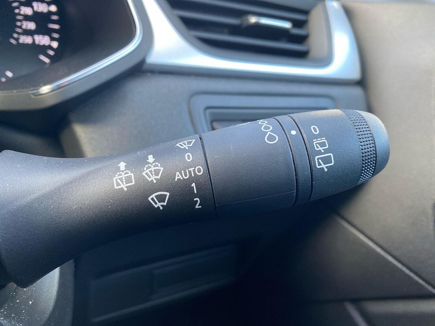 Used Renault Captur 2022 for sale - 77676390: Photo 28