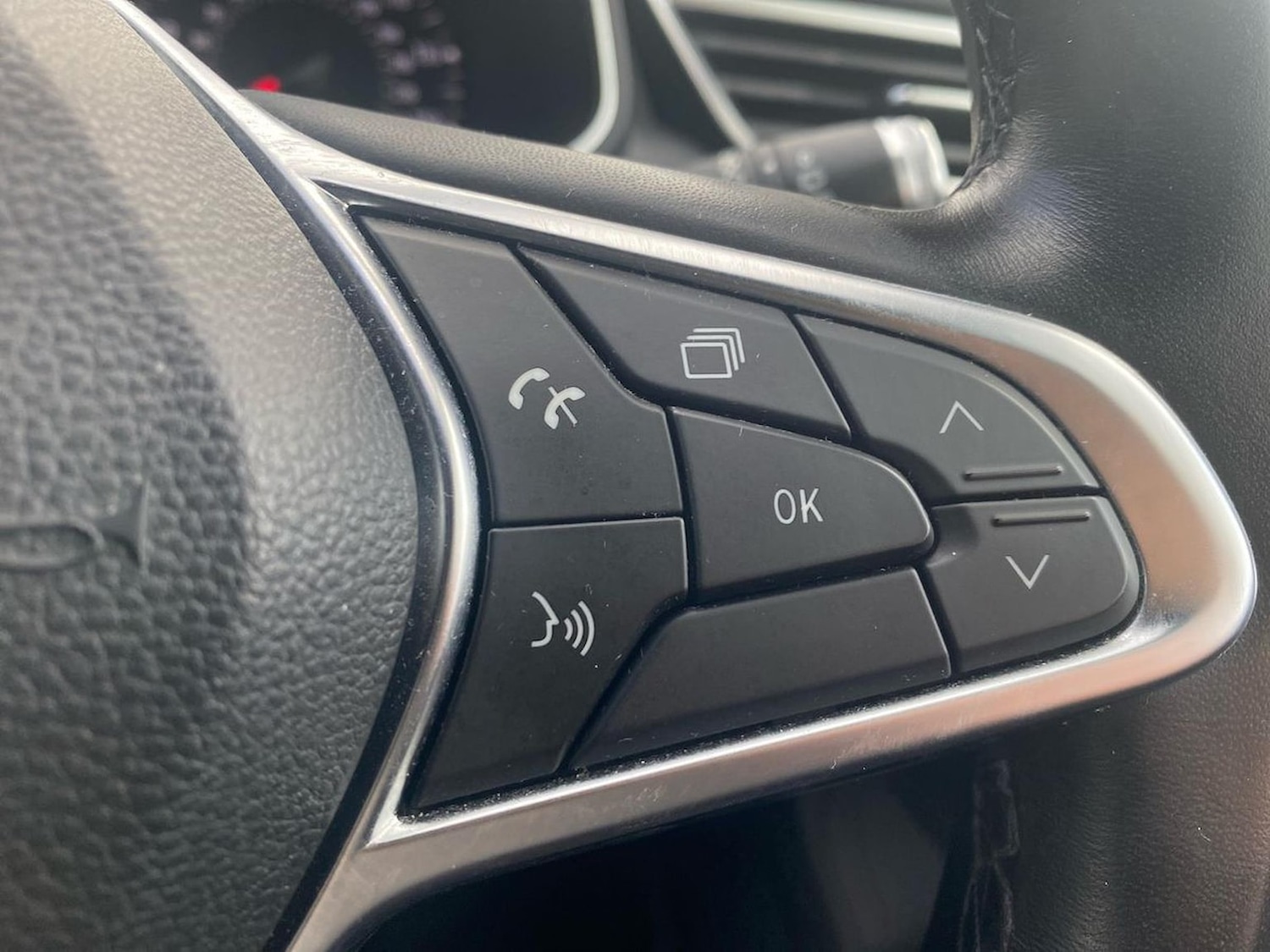 Used Renault Clio 2020 for sale - 76599223: Photo 26