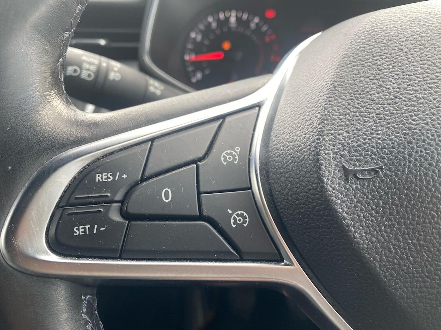 Used Renault Clio 2020 for sale - 76599223: Photo 27