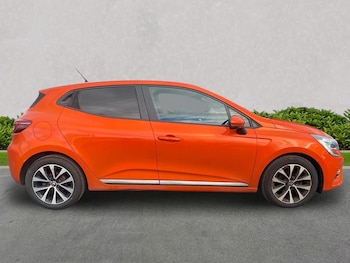 Used Renault Clio 2020 for sale - 76599223: Photo