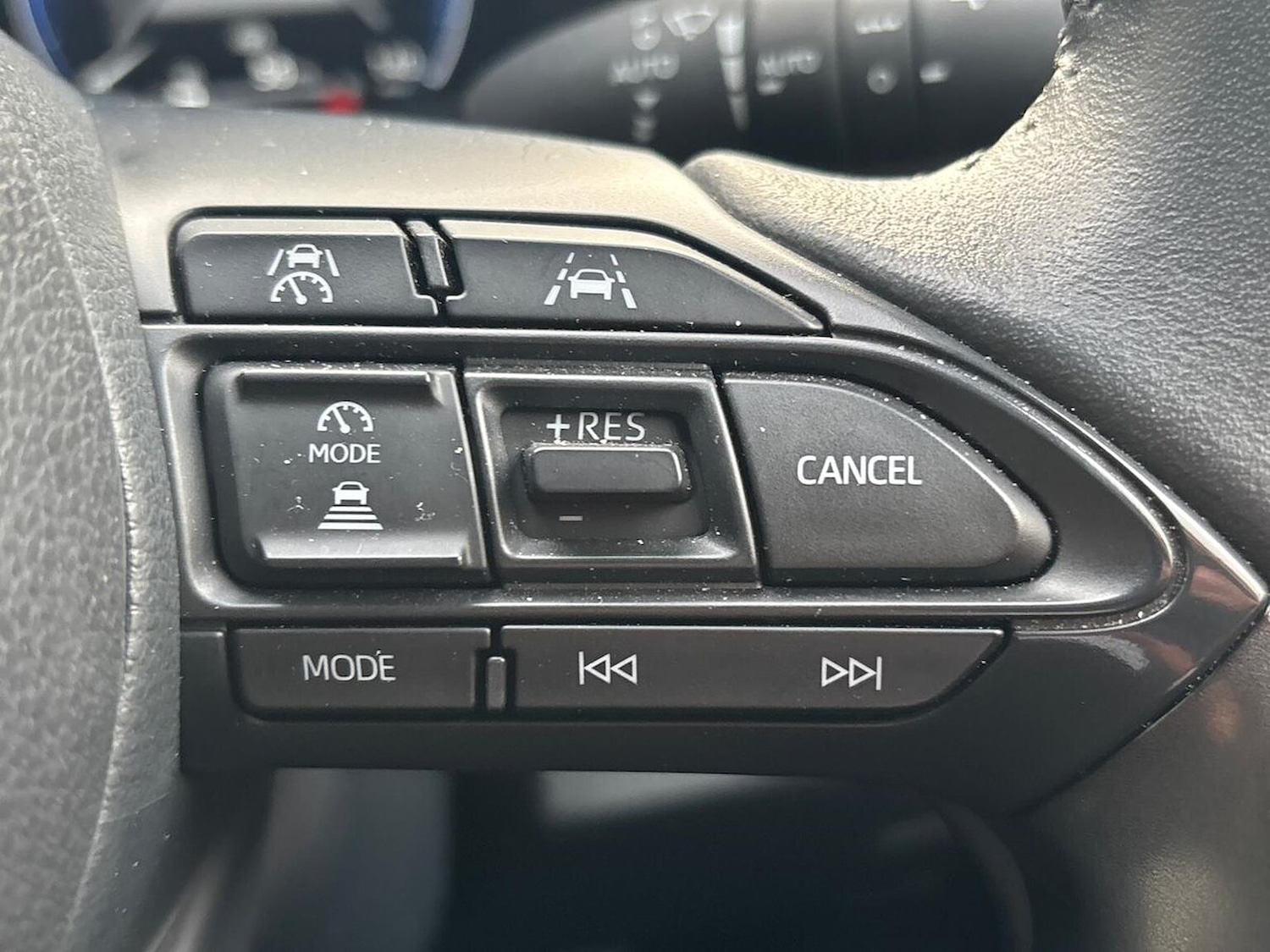 Used Toyota Yaris 2025 for sale - 76387208: Photo 26