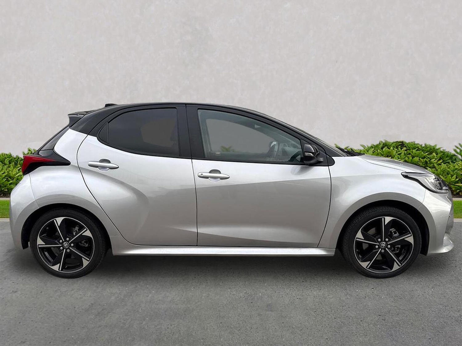 Used Toyota Yaris 2025 for sale - 76387208: Photo 3