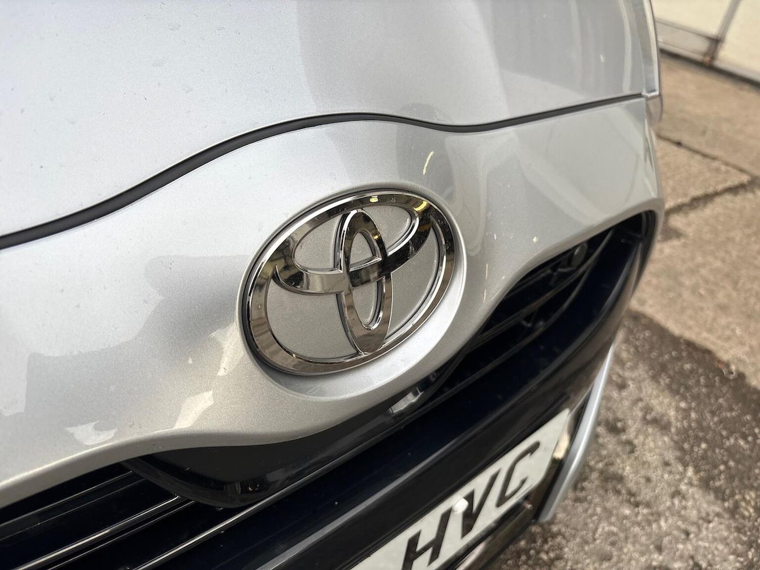 Used Toyota Yaris 2025 for sale - 76387208: Photo 33