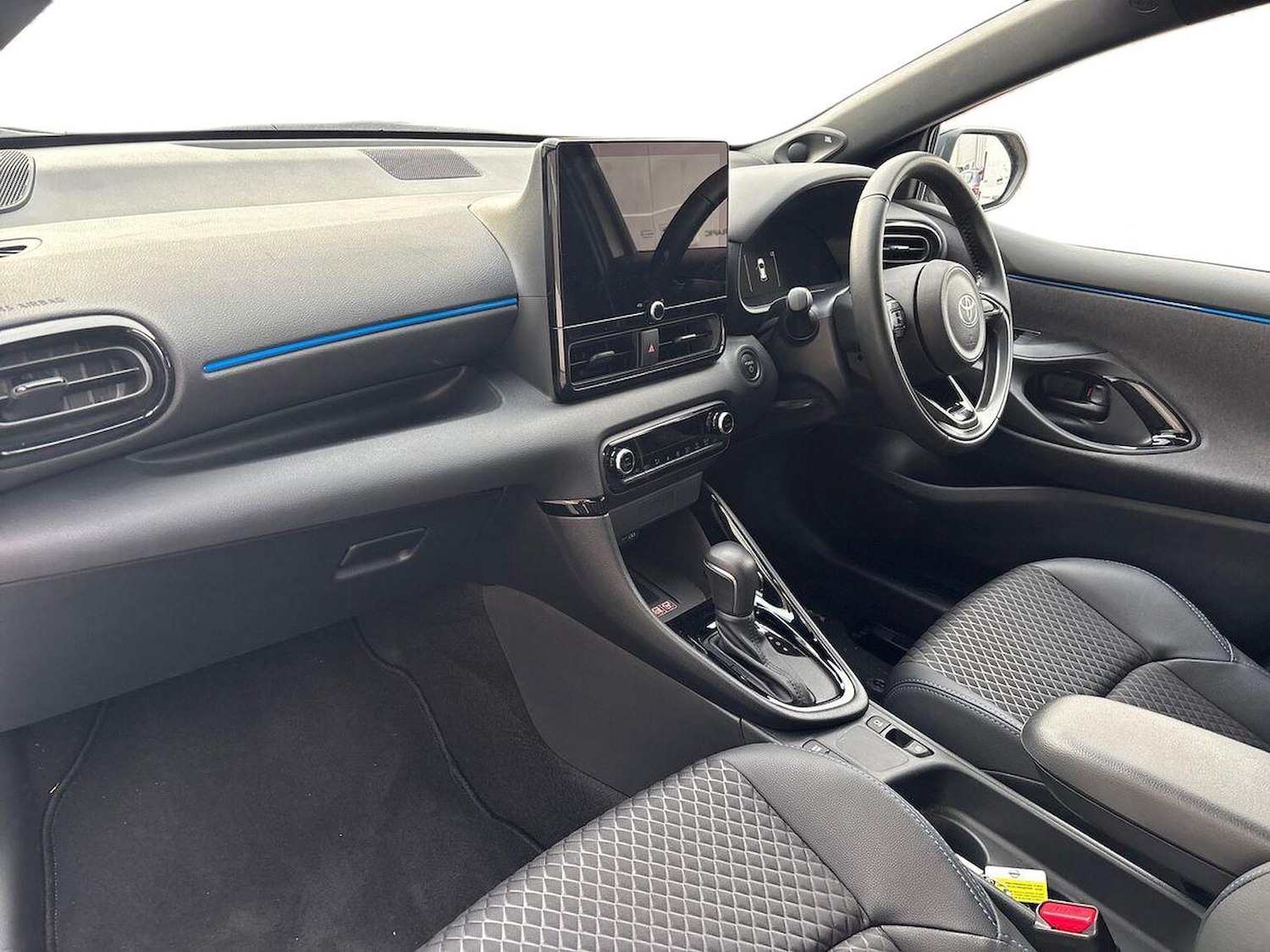 Used Toyota Yaris 2025 for sale - 76387208: Photo 7