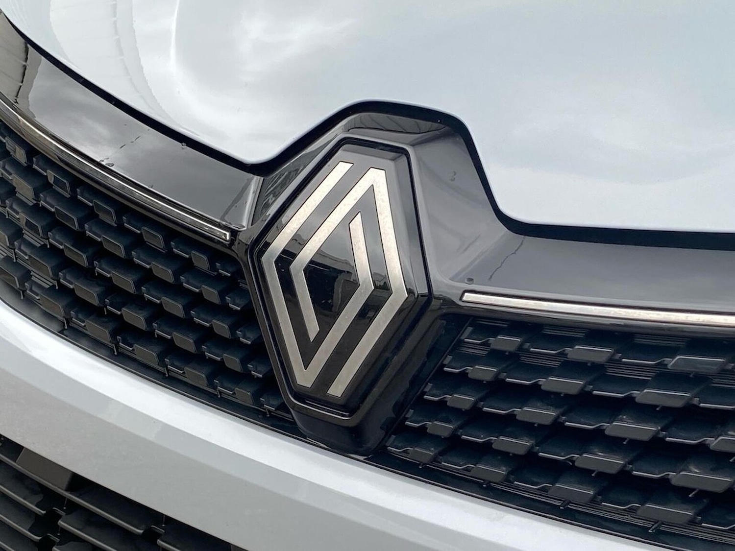 Used Renault Clio 2024 for sale - 78195802: Photo 31