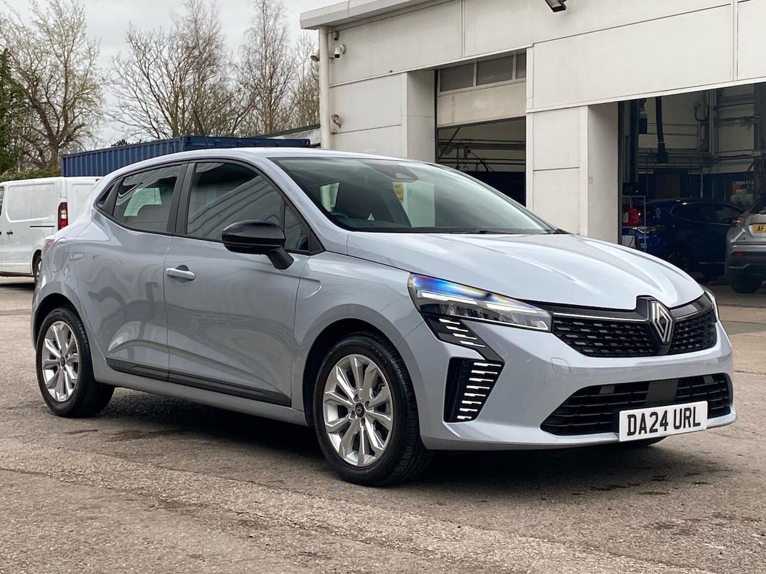 Used Renault Clio 2024 for sale - 78195802: Photo 39
