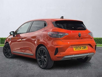 Used Renault Clio 2024 for sale - 79463277: Photo