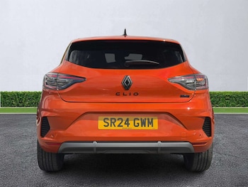 Used Renault Clio 2024 for sale - 79463277: Photo