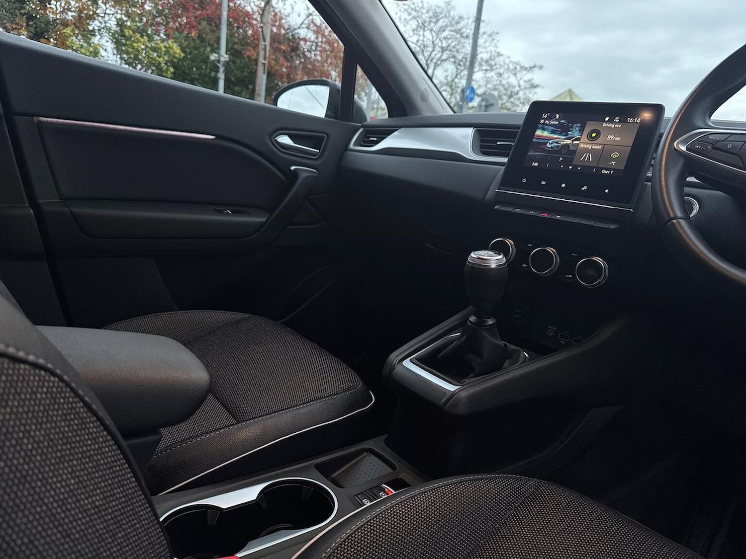 Used Renault Captur 2022 for sale - 76510771: Photo 13