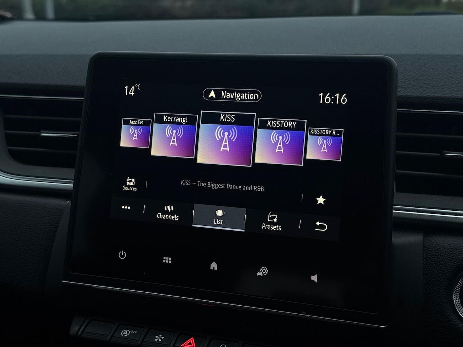 Used Renault Captur 2022 for sale - 76510771: Photo 25