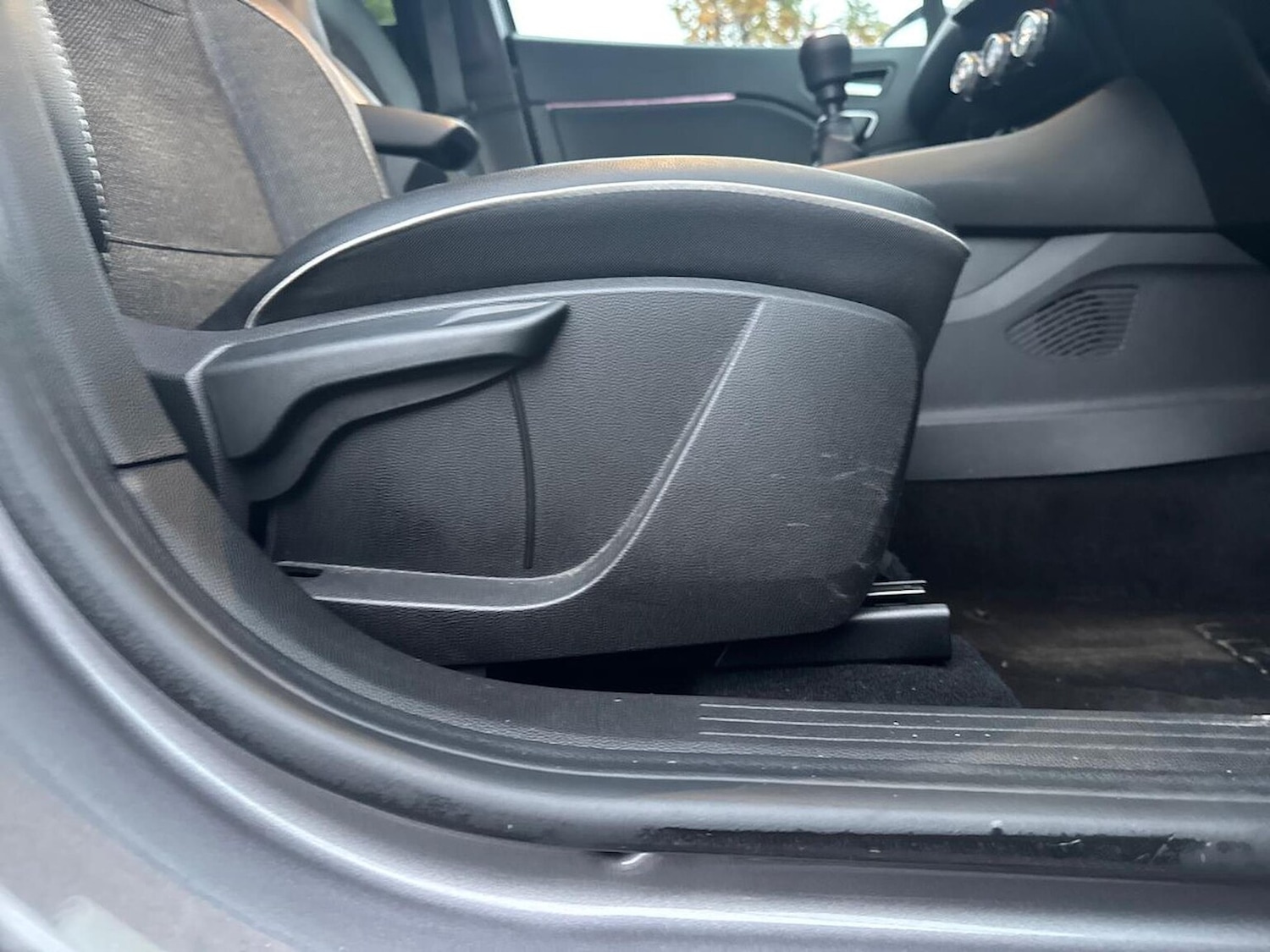 Used Renault Captur 2022 for sale - 76510771: Photo 30