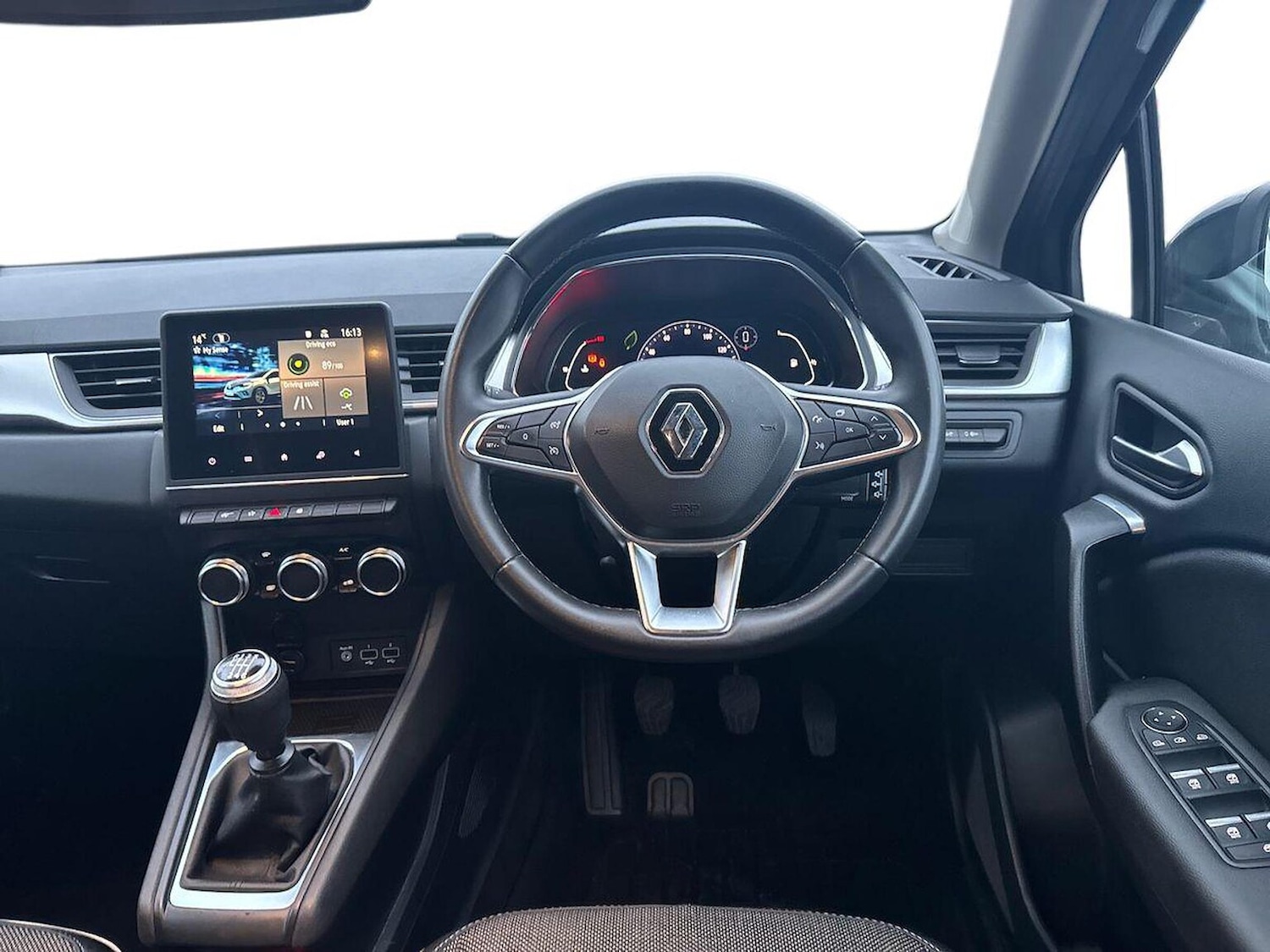 Used Renault Captur 2022 for sale - 76510771: Photo 9