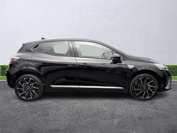 Used Renault Clio 2026 for sale - 79073859: Photo
