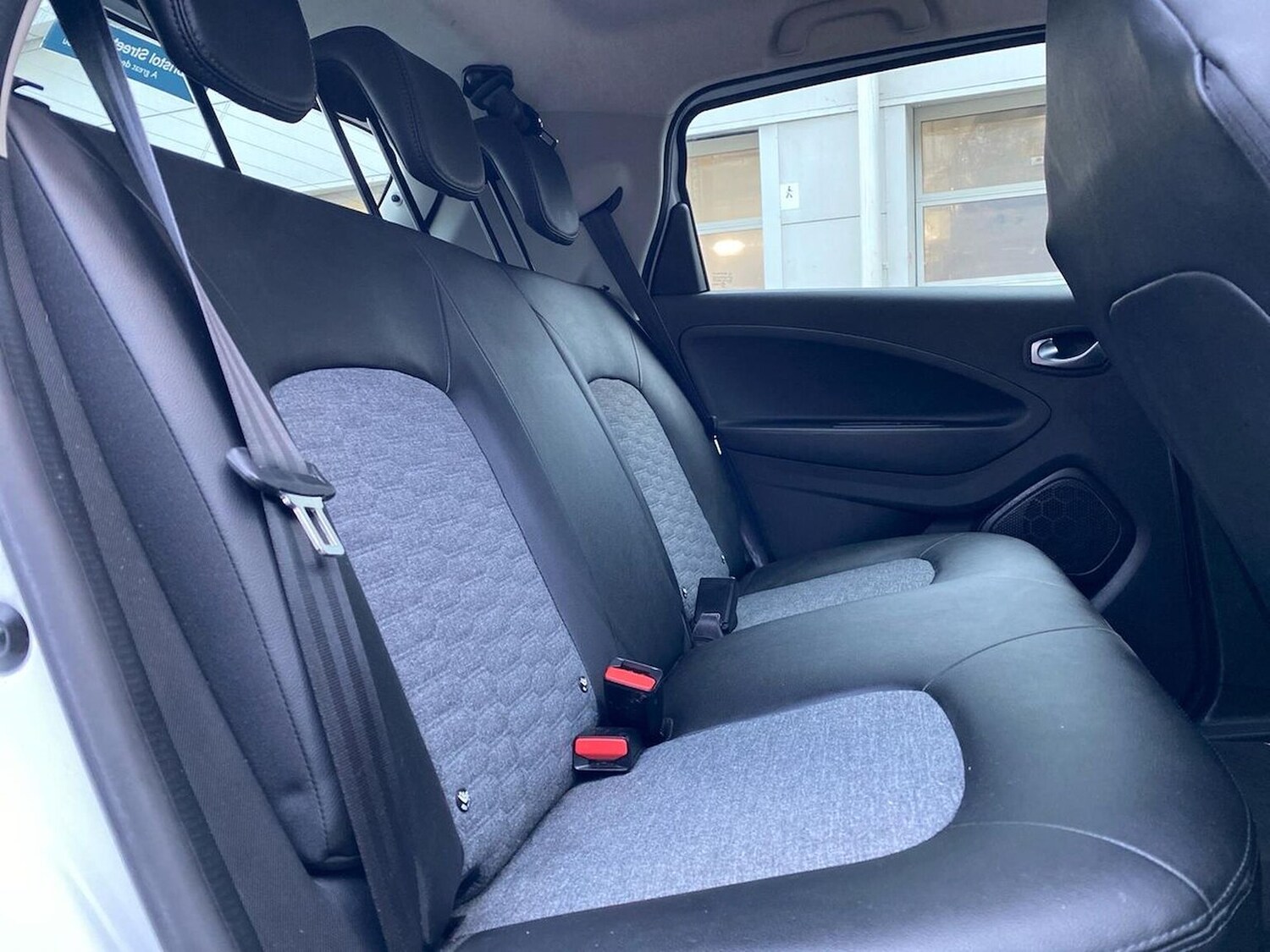 Used Renault Zoe 2020 for sale - 77896314: Photo 16