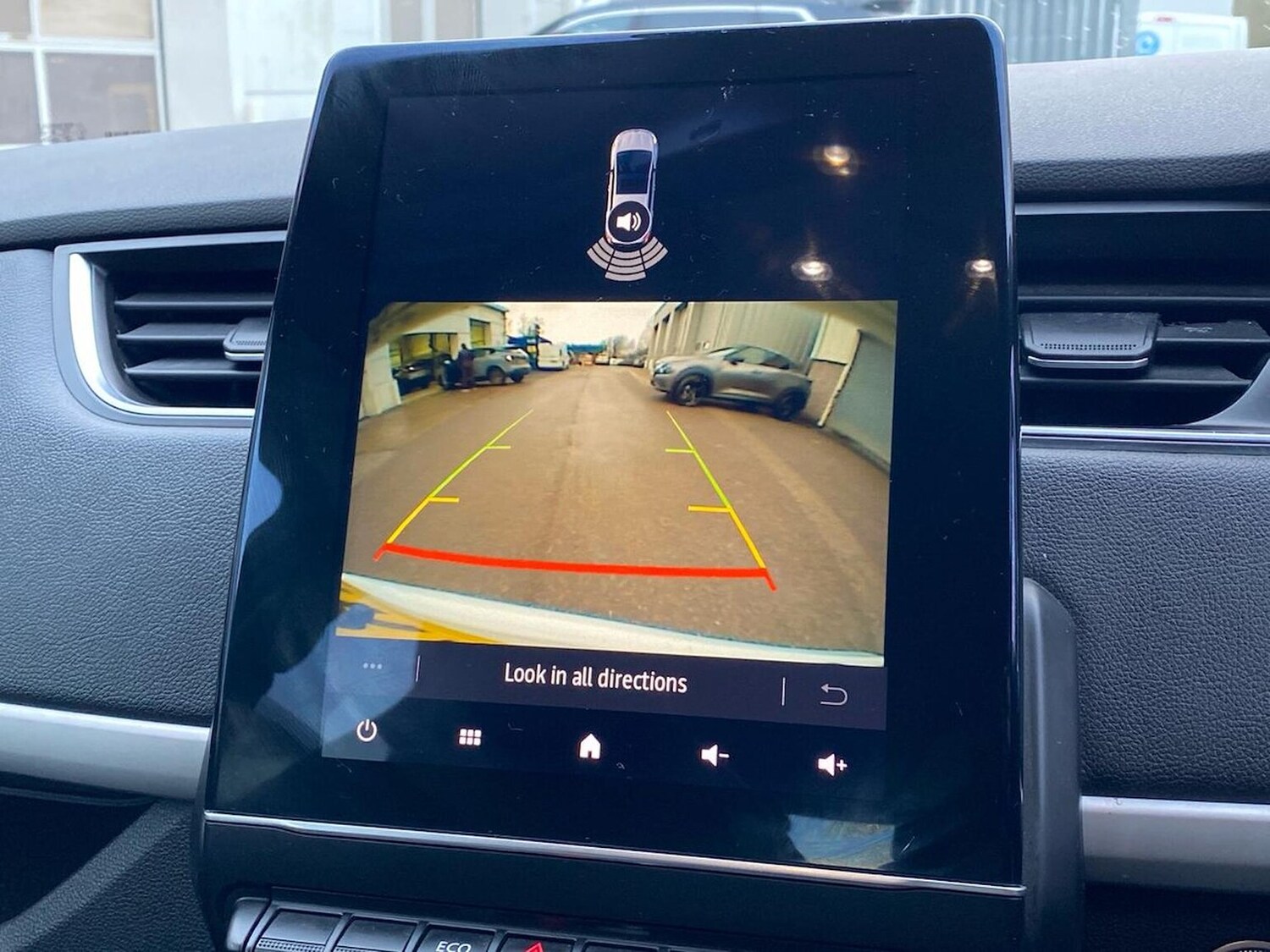 Used Renault Zoe 2020 for sale - 77896314: Photo 23