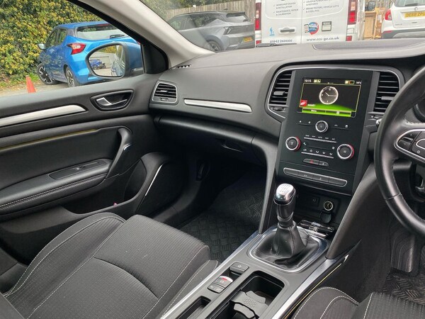 Used Renault Megane 2019 for sale - 76268305: Photo 13