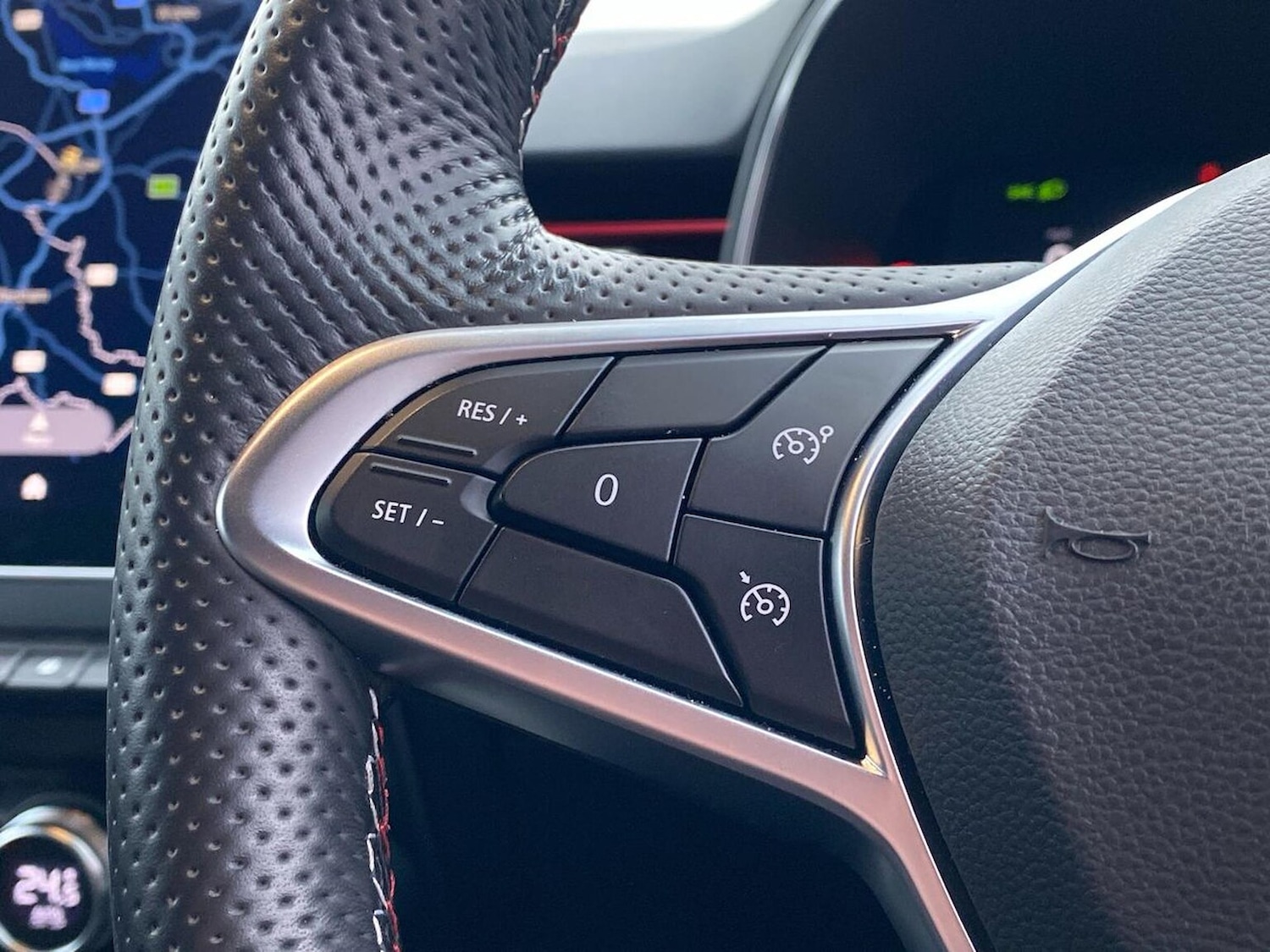 Used Renault Clio 2023 for sale - 77789579: Photo 27