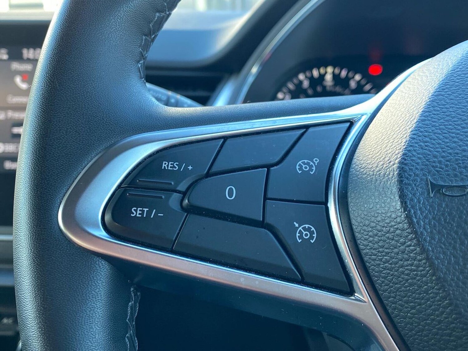 Used Renault Captur 2023 for sale - 77802164: Photo 27