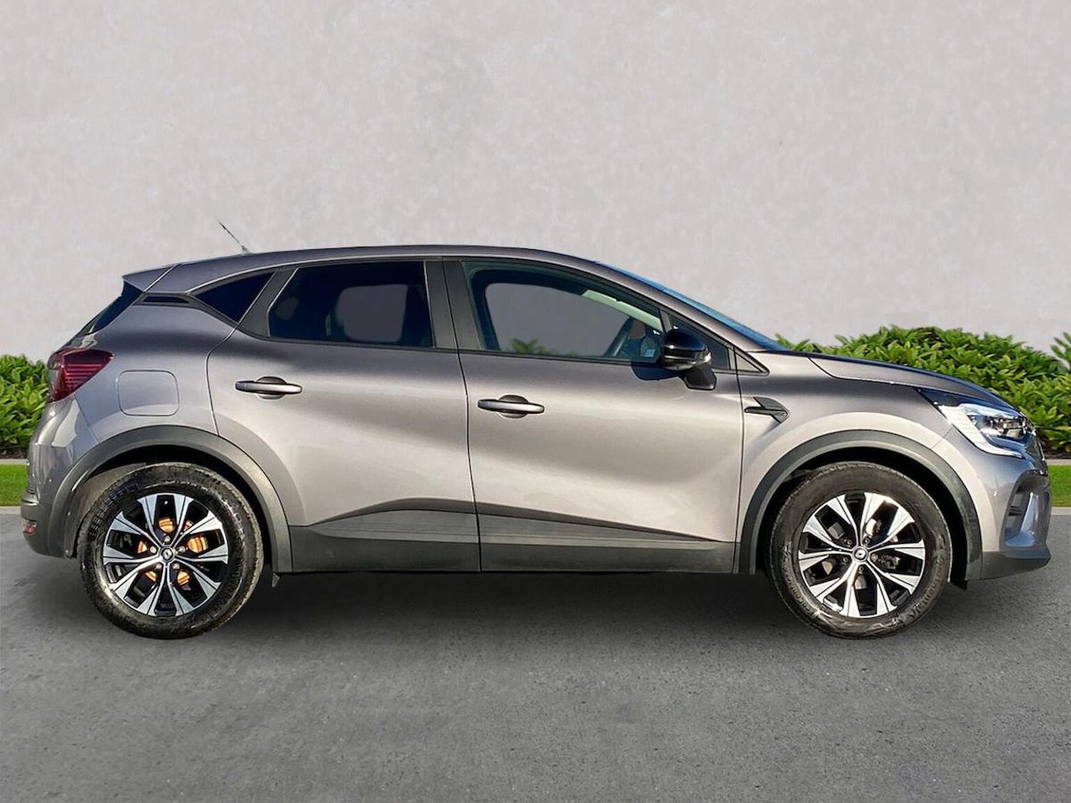 Used Renault Captur 2023 for sale - 77802164: Photo 3