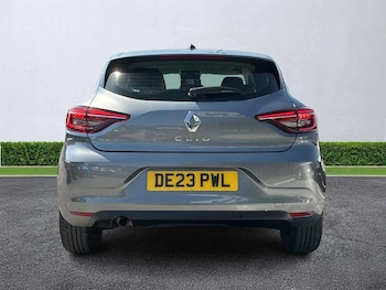 Used Renault Clio 2023 for sale - 78993774: Photo