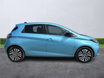 Used Renault Zoe 2023 for sale - 79290055: Photo