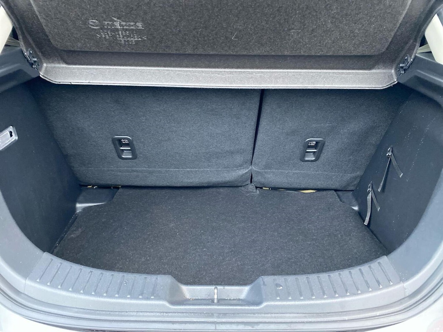 Used Mazda Mazda2 2018 for sale - 76455280: Photo 17