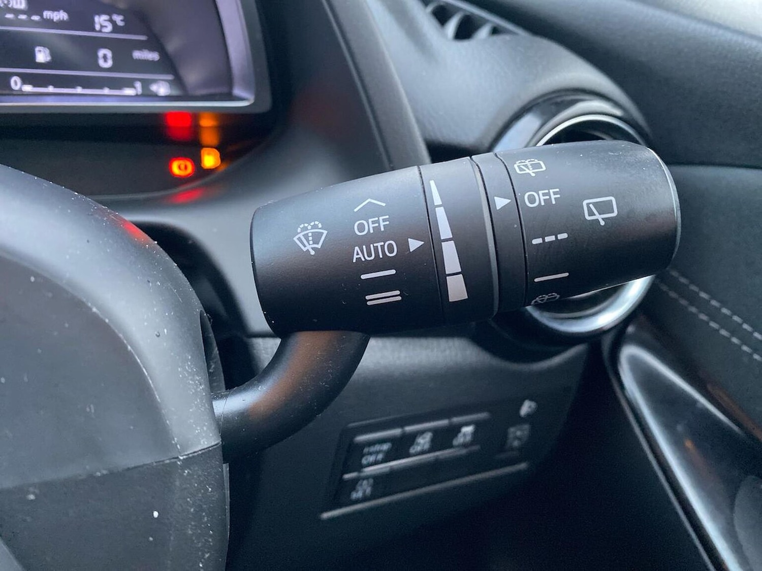 Used Mazda Mazda2 2018 for sale - 76455280: Photo 29