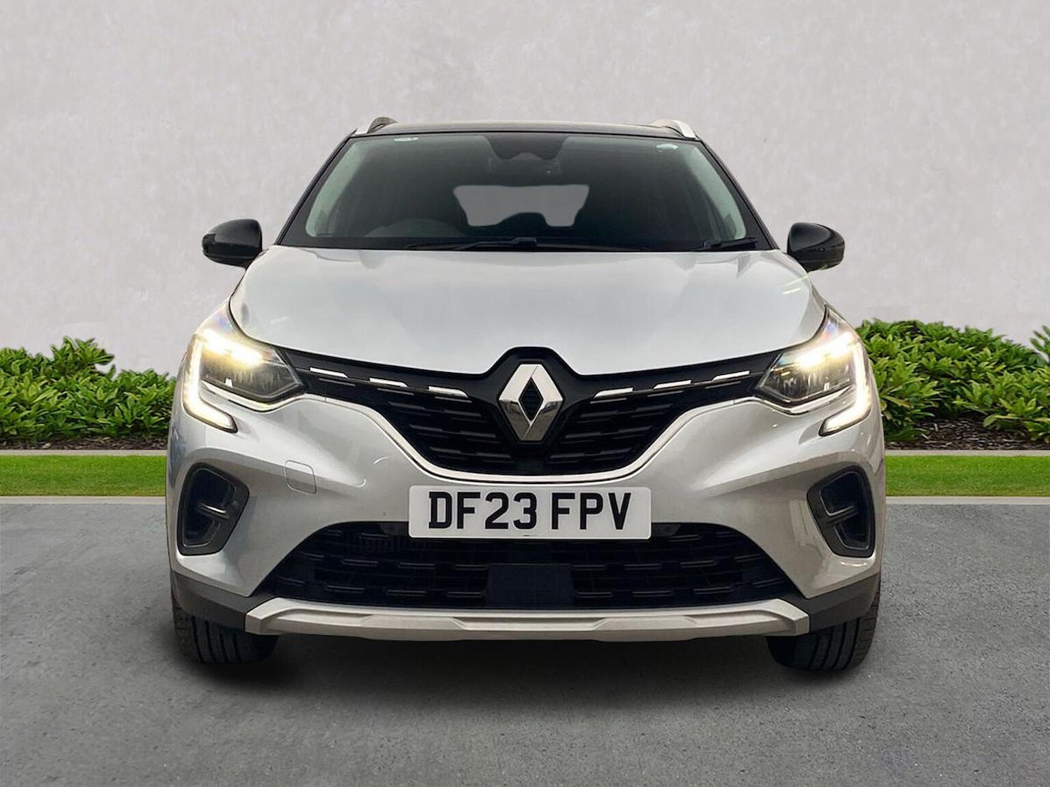 Used Renault Captur 2023 for sale - 78176461: Photo 5