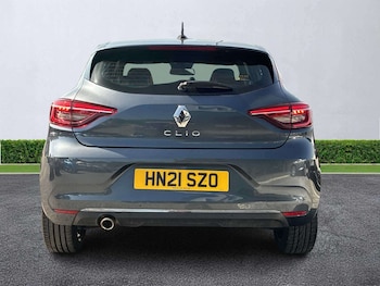 Used Renault Clio 2021 for sale - 79091479: Photo