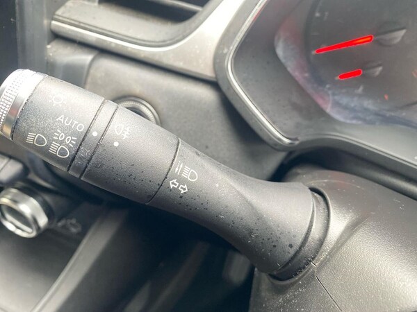 Used Renault Captur 2021 for sale - 76082501: Photo 27