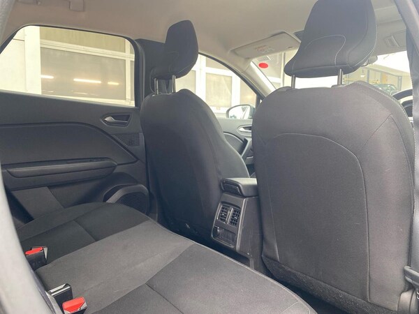 Used Renault Captur 2021 for sale - 76082501: Photo 31