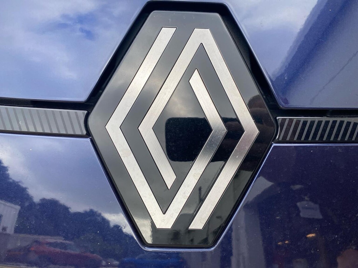 Vehicle 33