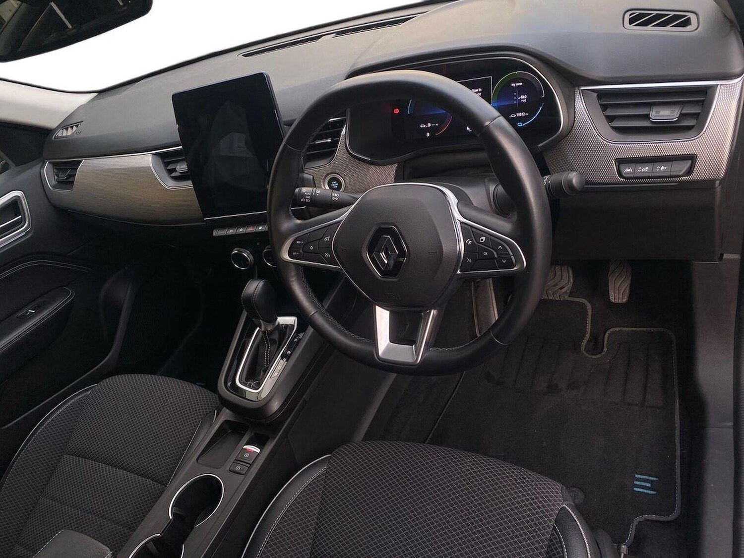 Used Renault Arkana 2023 for sale - 76407376: Photo 15