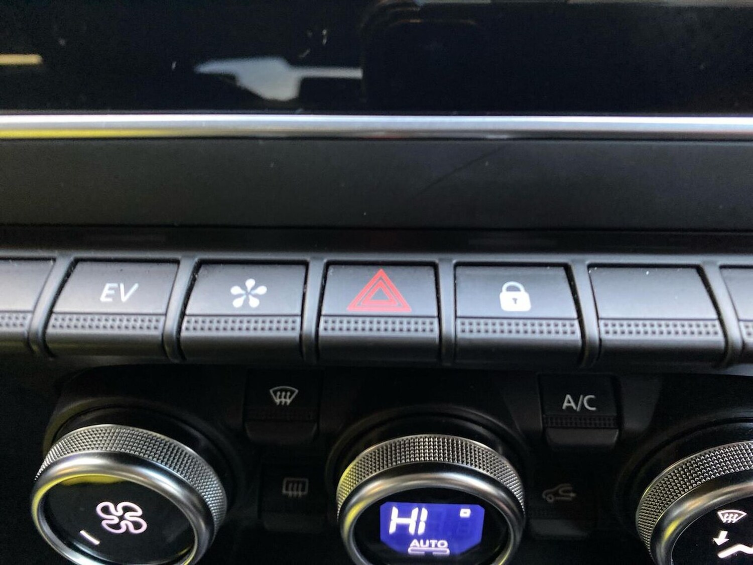 Used Renault Arkana 2023 for sale - 76407376: Photo 22