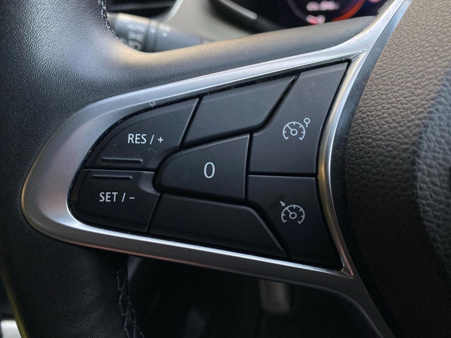 Used Renault Arkana 2023 for sale - 76407376: Photo 26