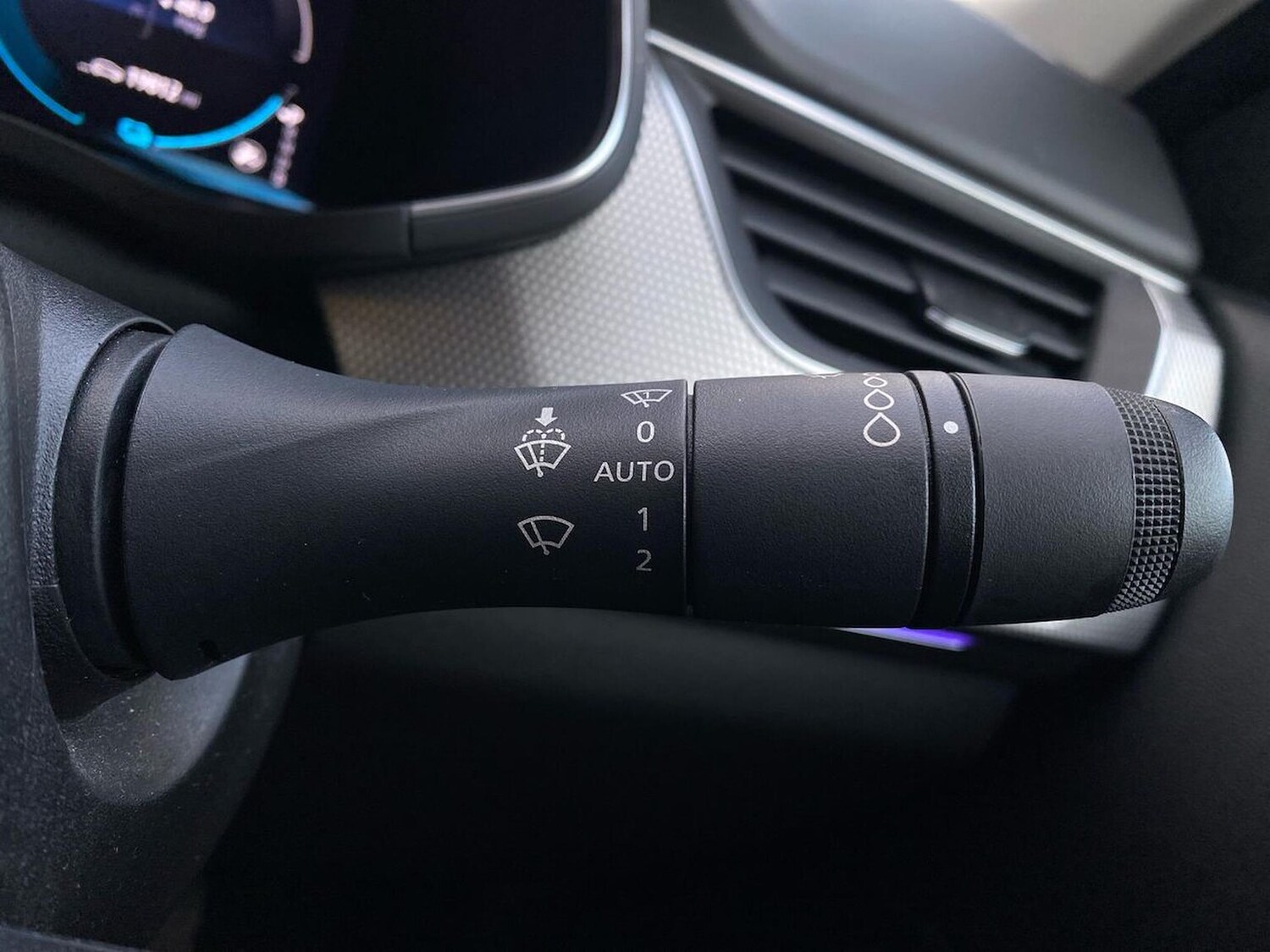 Used Renault Arkana 2023 for sale - 76407376: Photo 28