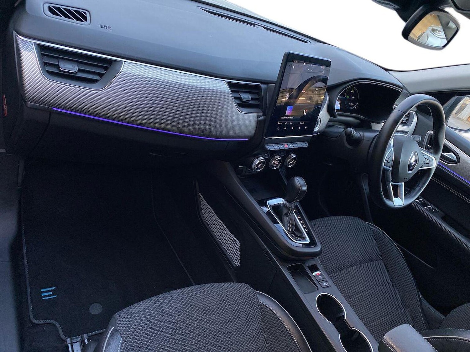 Used Renault Arkana 2023 for sale - 76407376: Photo 7