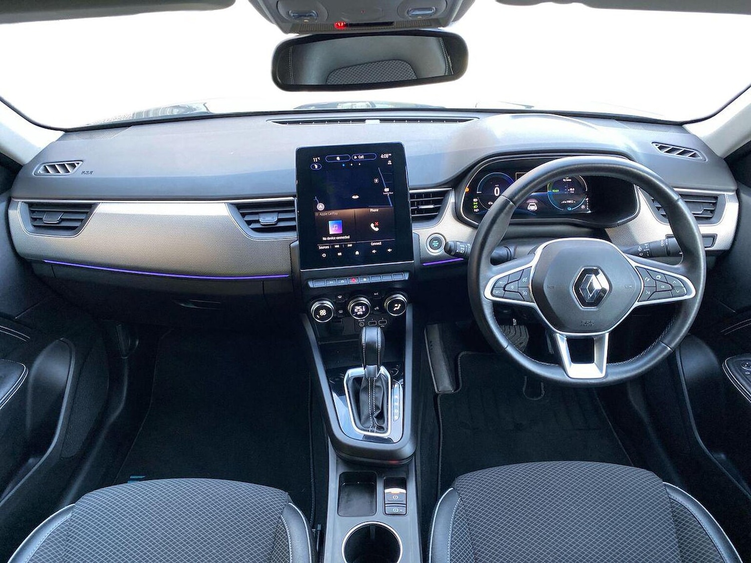 Used Renault Arkana 2023 for sale - 76407376: Photo 8