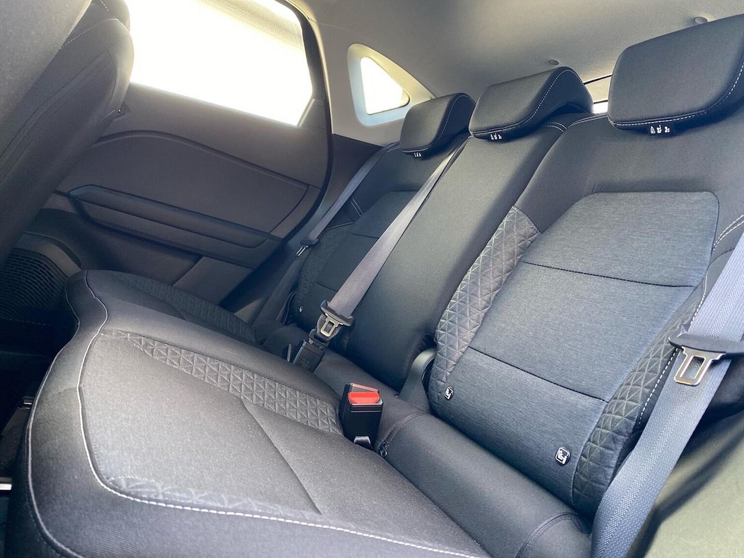 Used Renault Captur 2023 for sale - 78195641: Photo 16