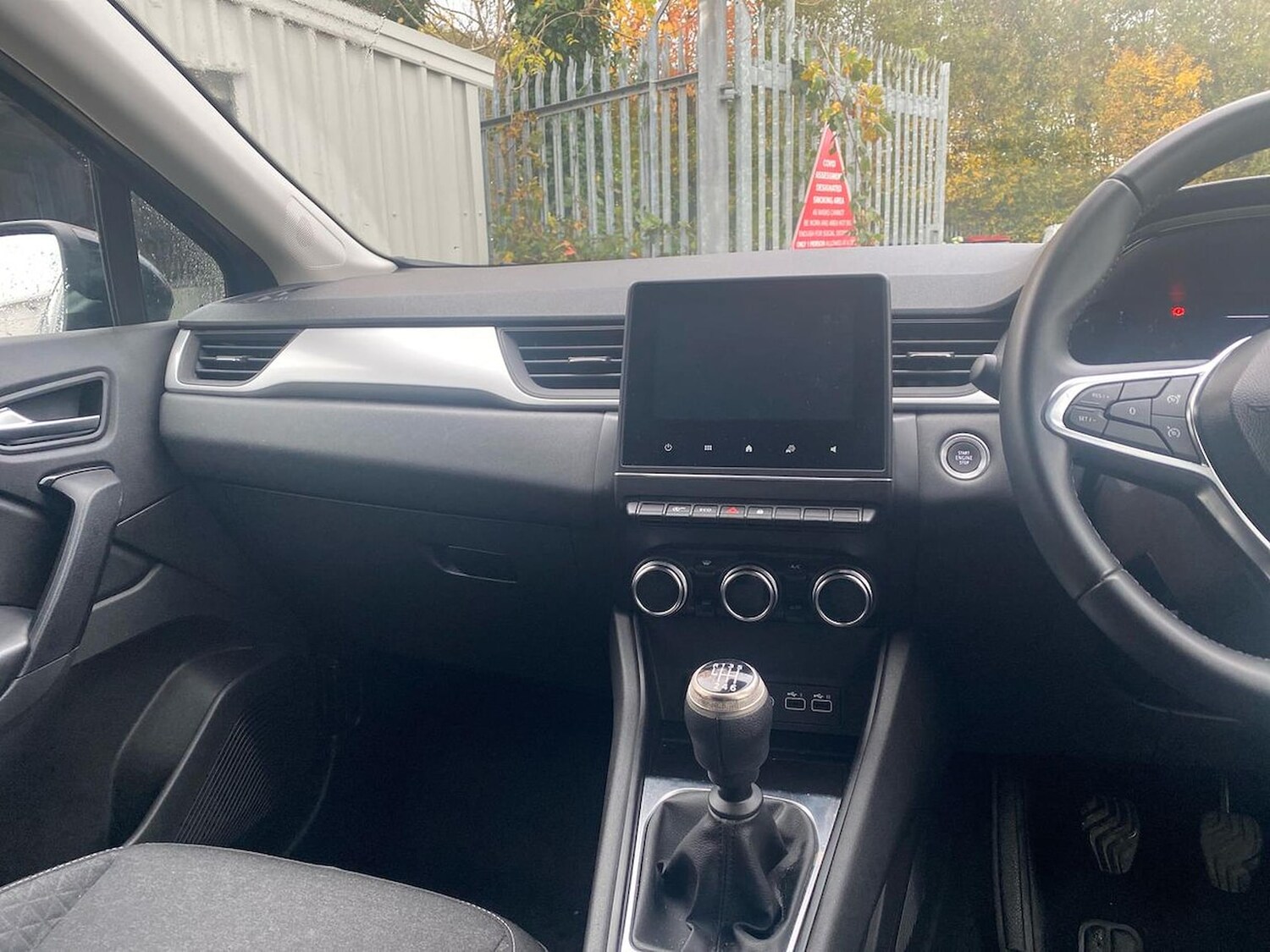 Used Renault Captur 2024 for sale - 76497217: Photo 13