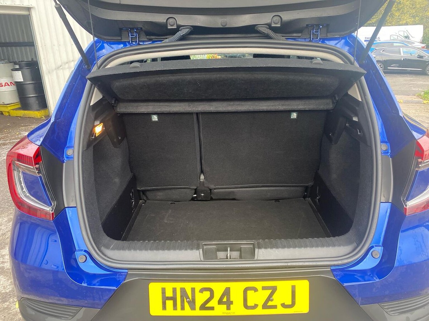 Used Renault Captur 2024 for sale - 76497217: Photo 17