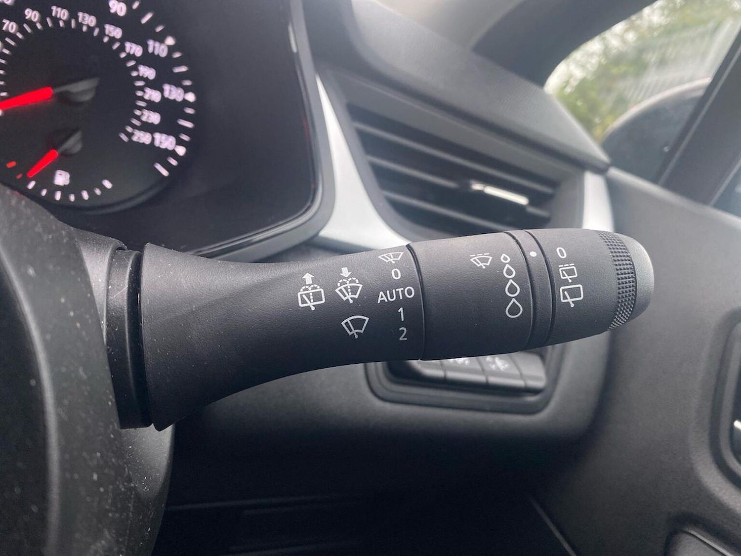 Used Renault Captur 2024 for sale - 76497217: Photo 28