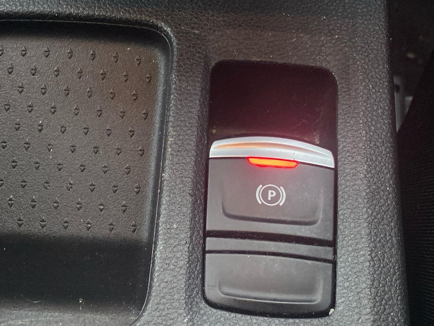 Used Renault Captur 2024 for sale - 76497217: Photo 41